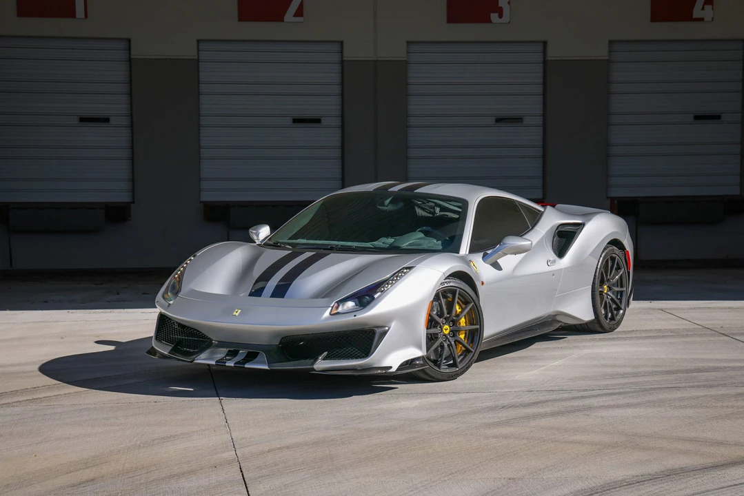 2019 Ferrari 488 Pista - Image 7 of 31