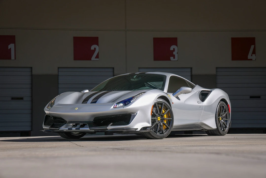 2019 Ferrari 488 Pista - Image 5 of 31