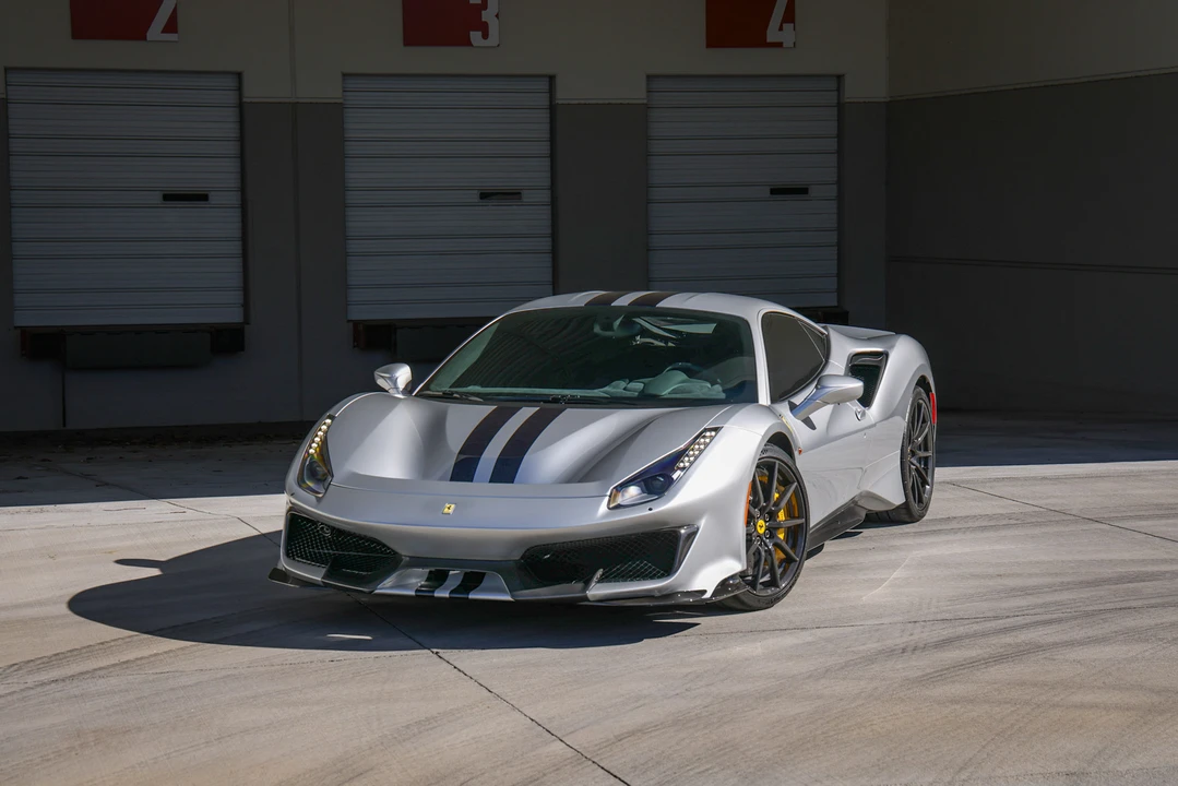 2019 Ferrari 488 Pista - Image 11 of 31
