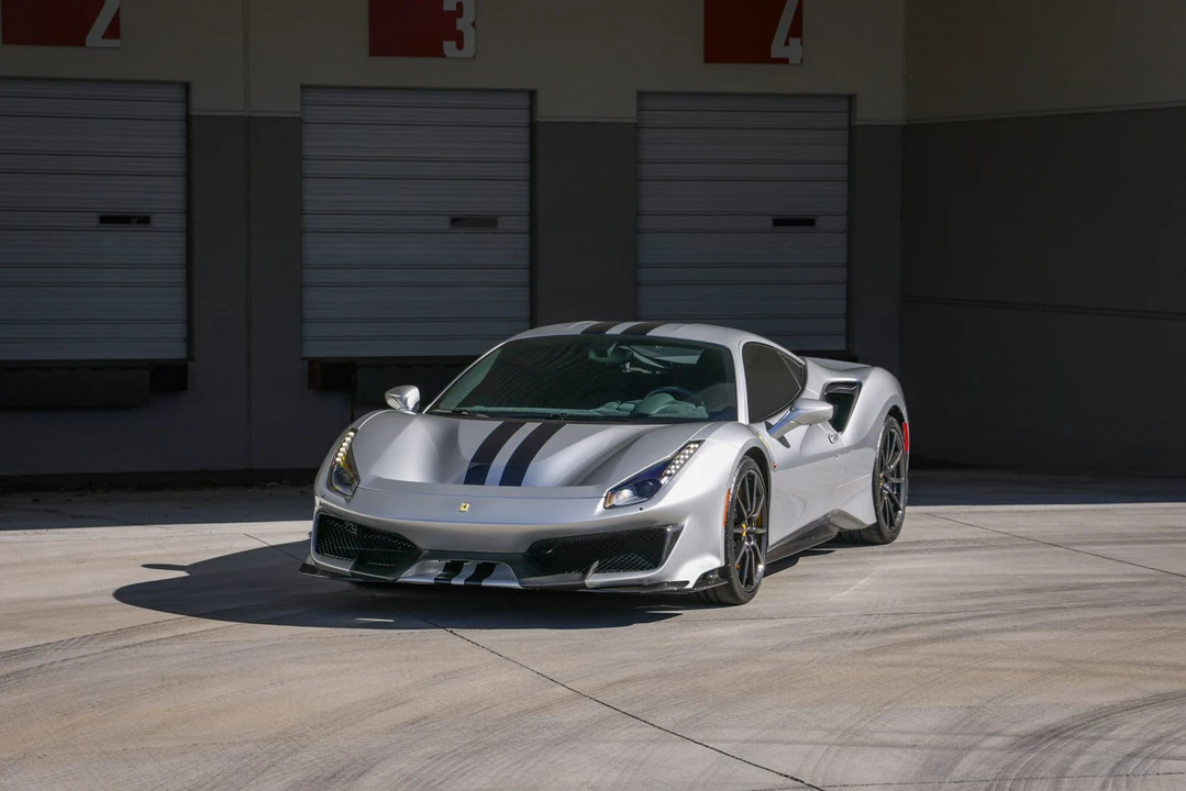 2019 Ferrari 488 Pista - Image 10 of 31