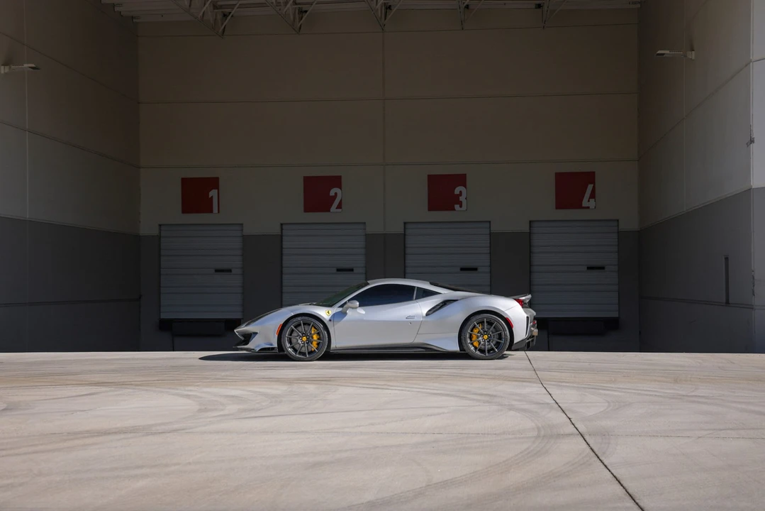 2019 Ferrari 488 Pista - Image 31 of 31