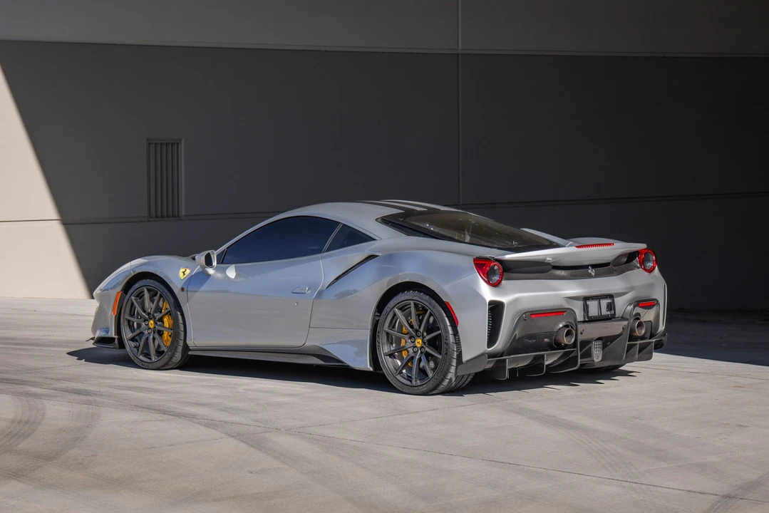 2019 Ferrari 488 Pista - Image 29 of 31