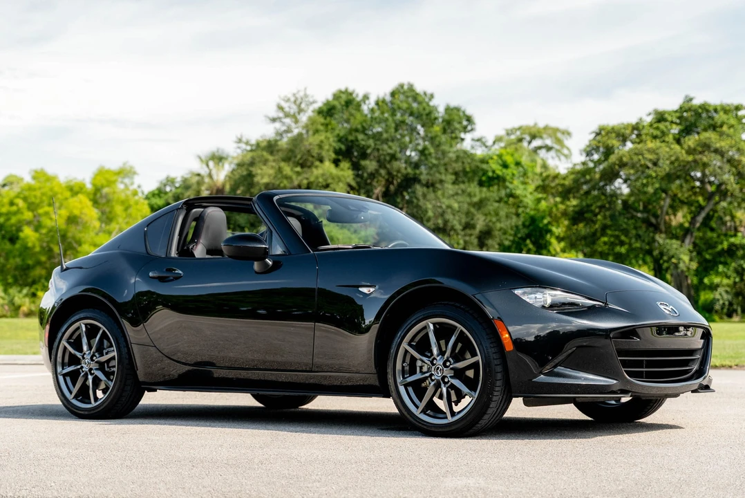 2019 Mazda ND MX-5 Miata - Image 11 of 31