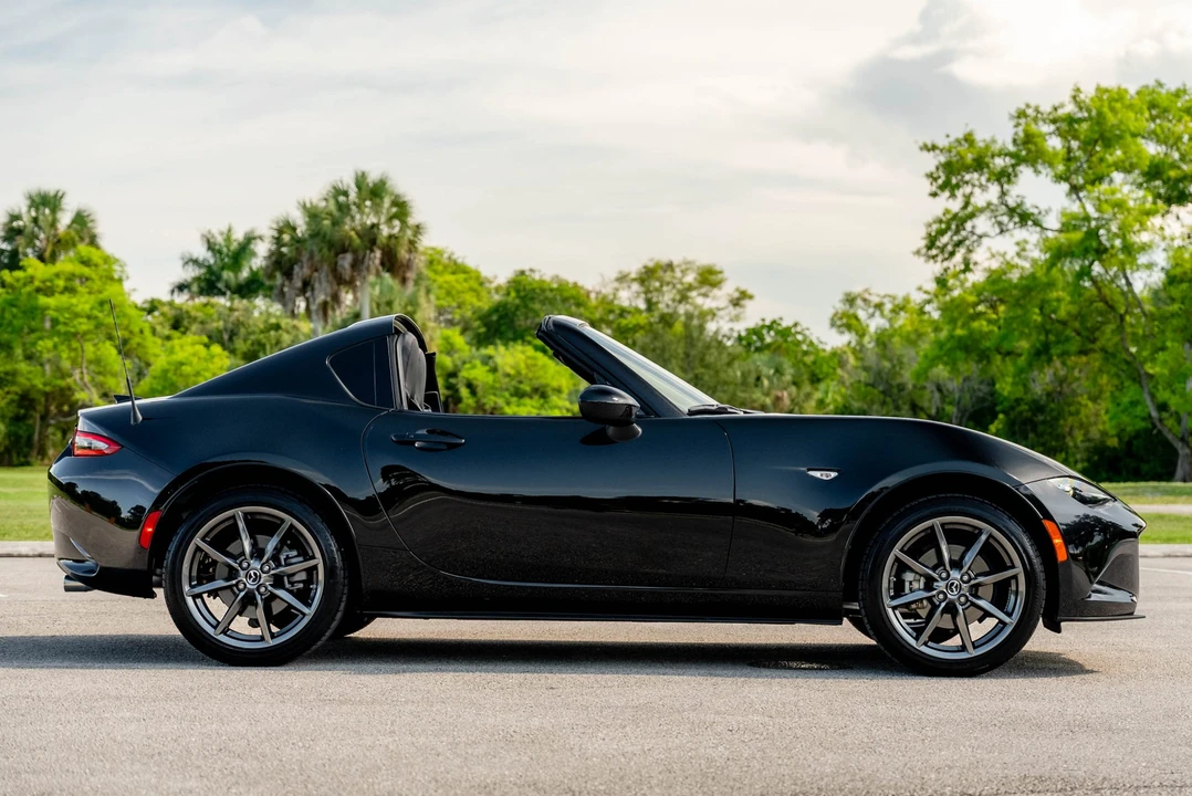 2019 Mazda ND MX-5 Miata - Image 10 of 31