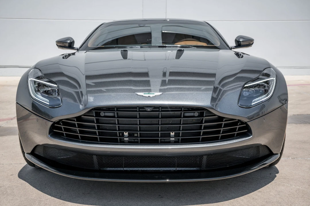 2020 Aston Martin DB11 AMR - Image 4 of 31