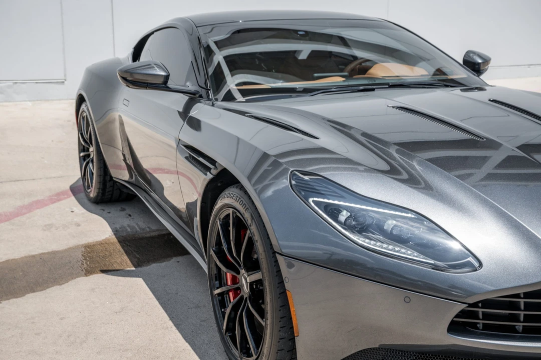2020 Aston Martin DB11 AMR - Image 11 of 31