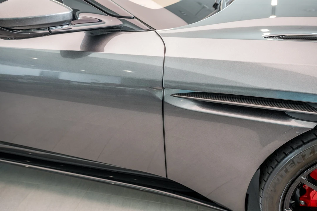 2020 Aston Martin DB11 AMR - Image 30 of 31