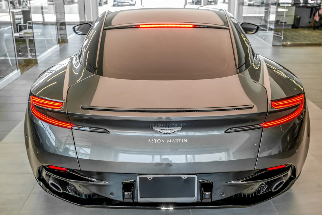 2020 Aston Martin DB11 AMR - Image 8 of 31