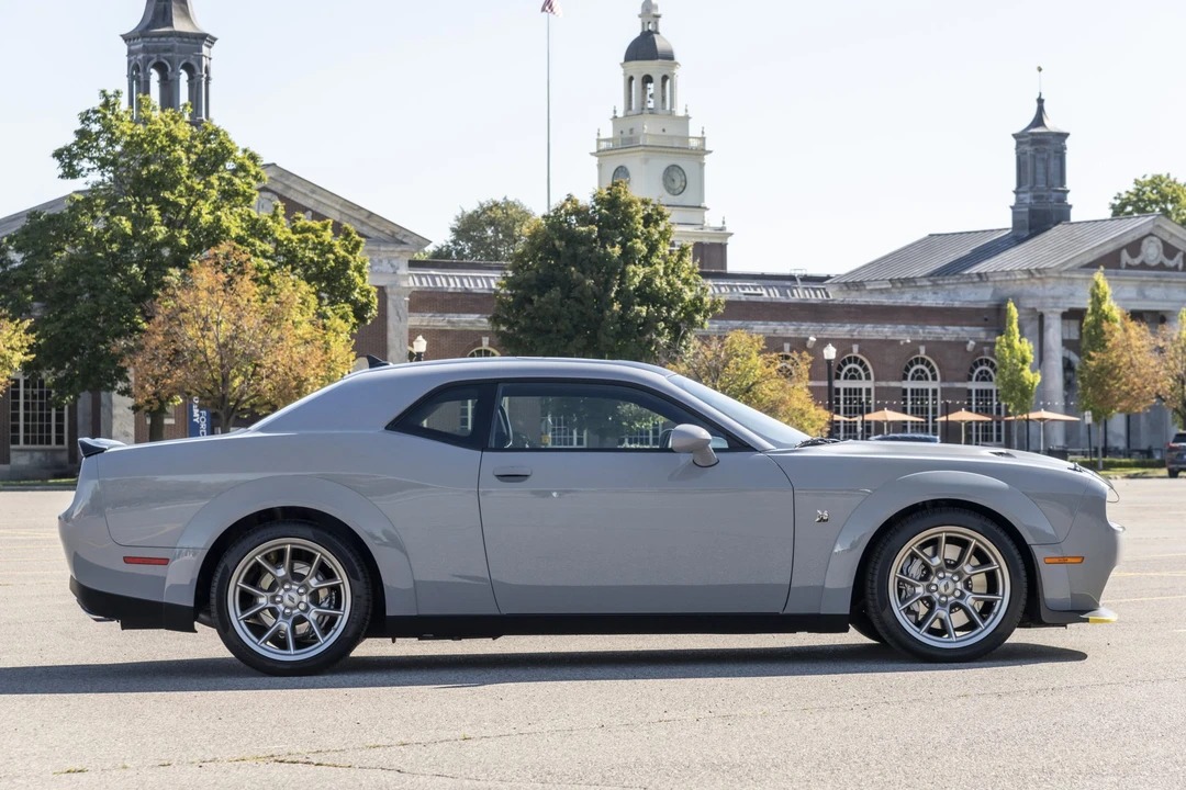 2020 Dodge Challenger SRT8 & 392 3rd Gen - Image 9 of 31