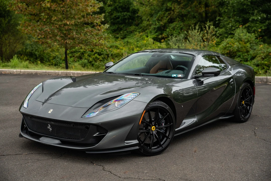 2021 Ferrari 812 GTS - Image 5 of 31