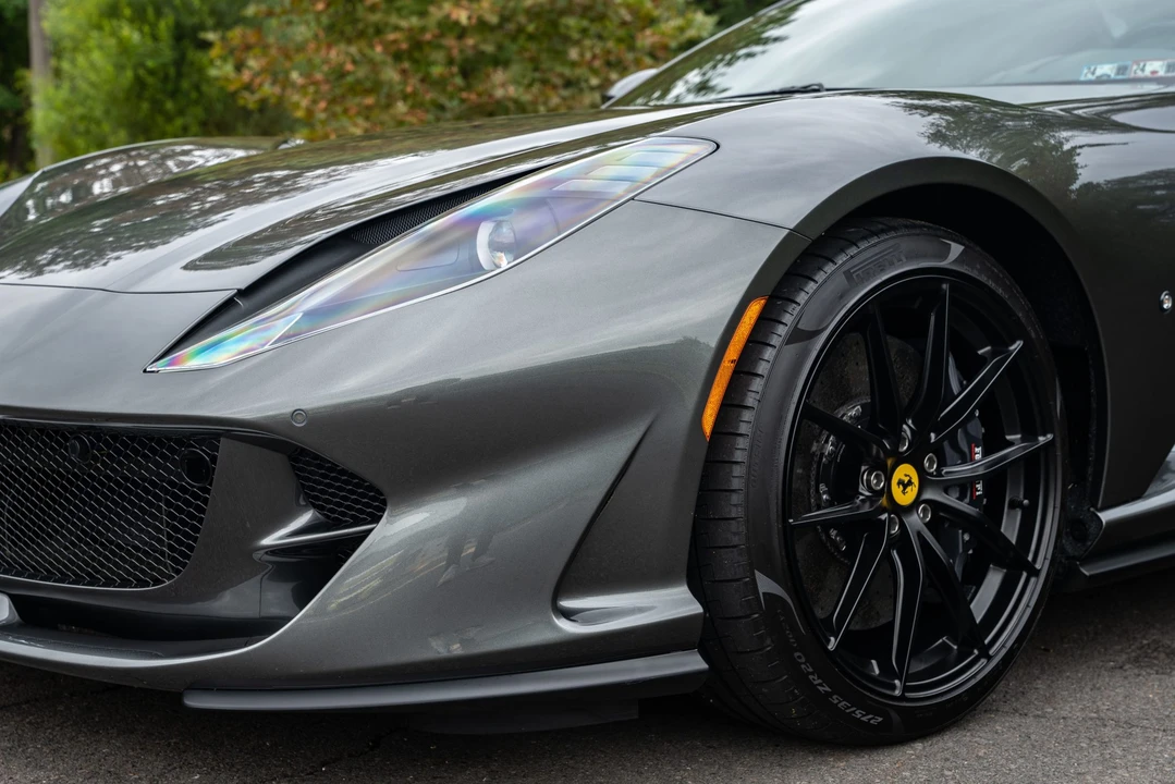 2021 Ferrari 812 GTS - Image 29 of 31