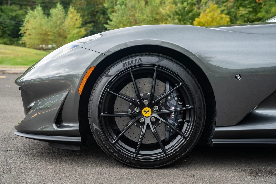 2021 Ferrari 812 GTS - Image 28 of 31