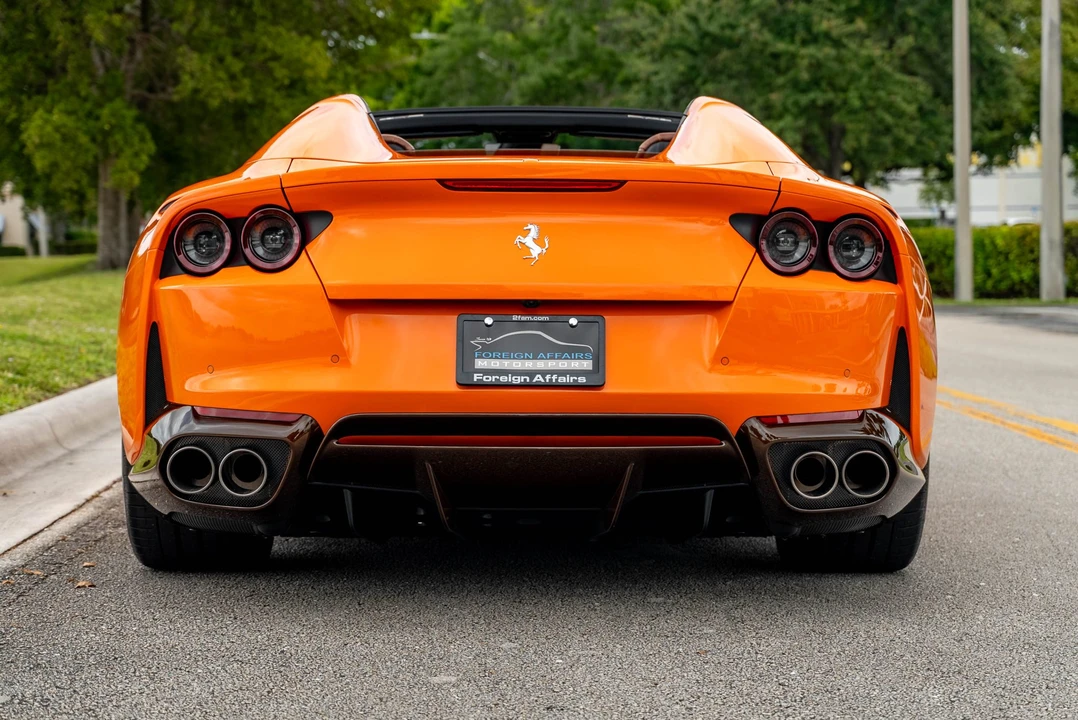 2021 Ferrari 812 GTS - Image 12 of 31