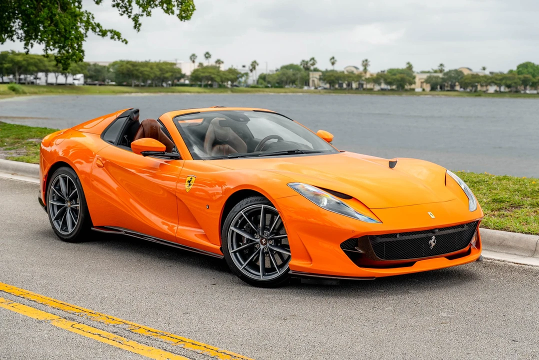 2021 Ferrari 812 GTS - Image 6 of 31