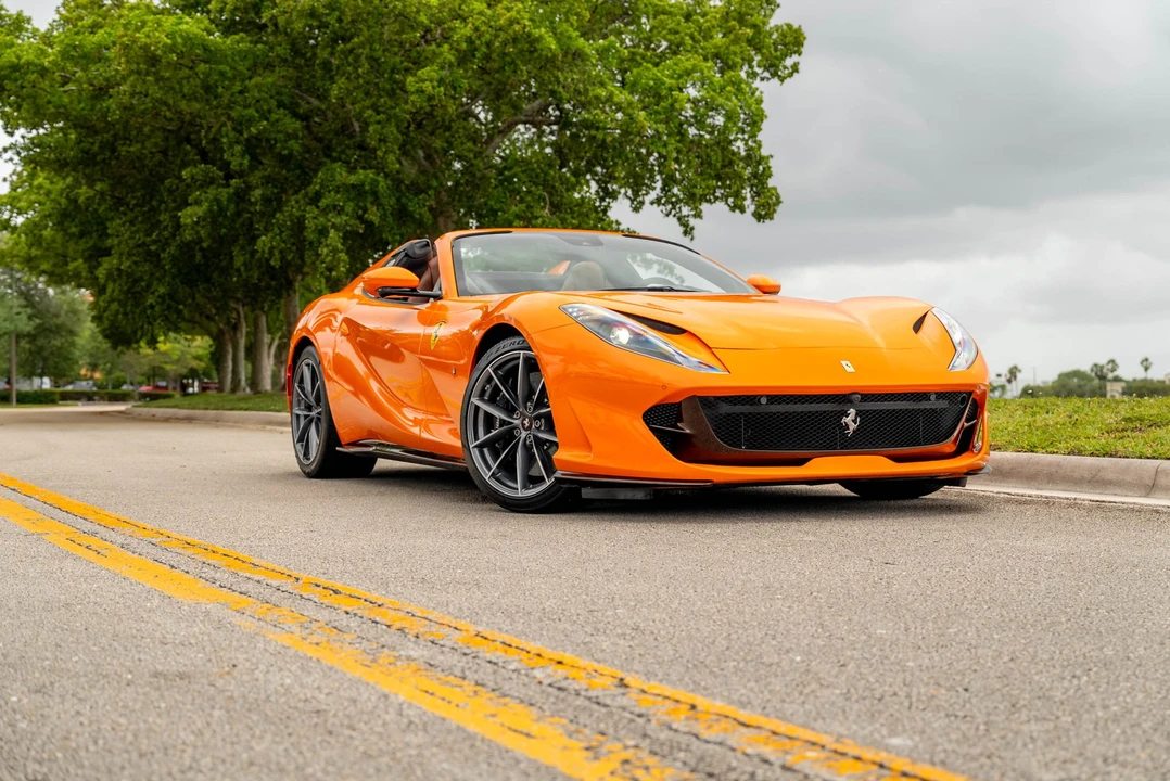 2021 Ferrari 812 GTS - Image 4 of 31