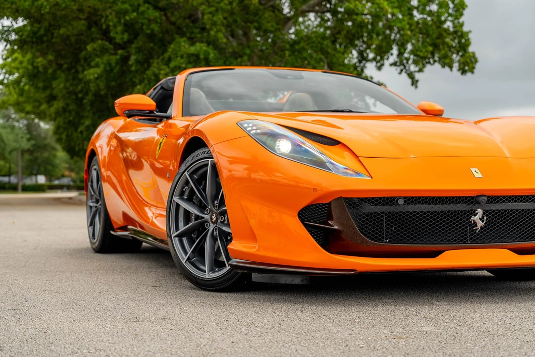 2021 Ferrari 812 GTS - Image 27 of 31