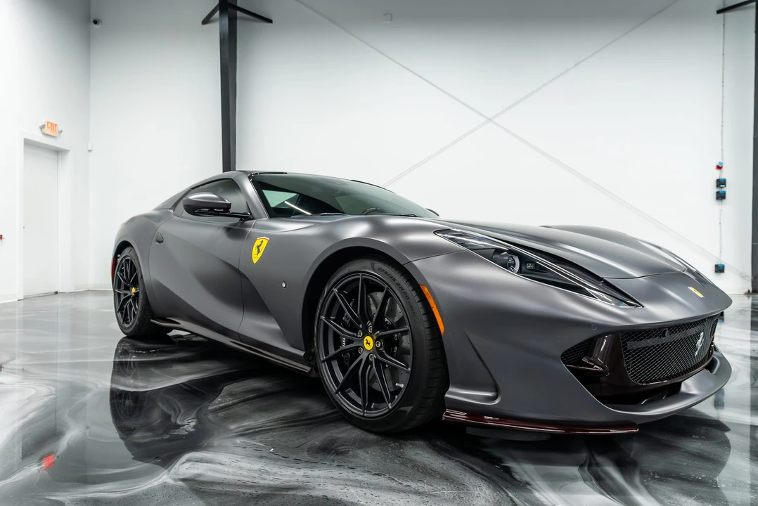 2021 Ferrari 812 GTS - Image 10 of 31