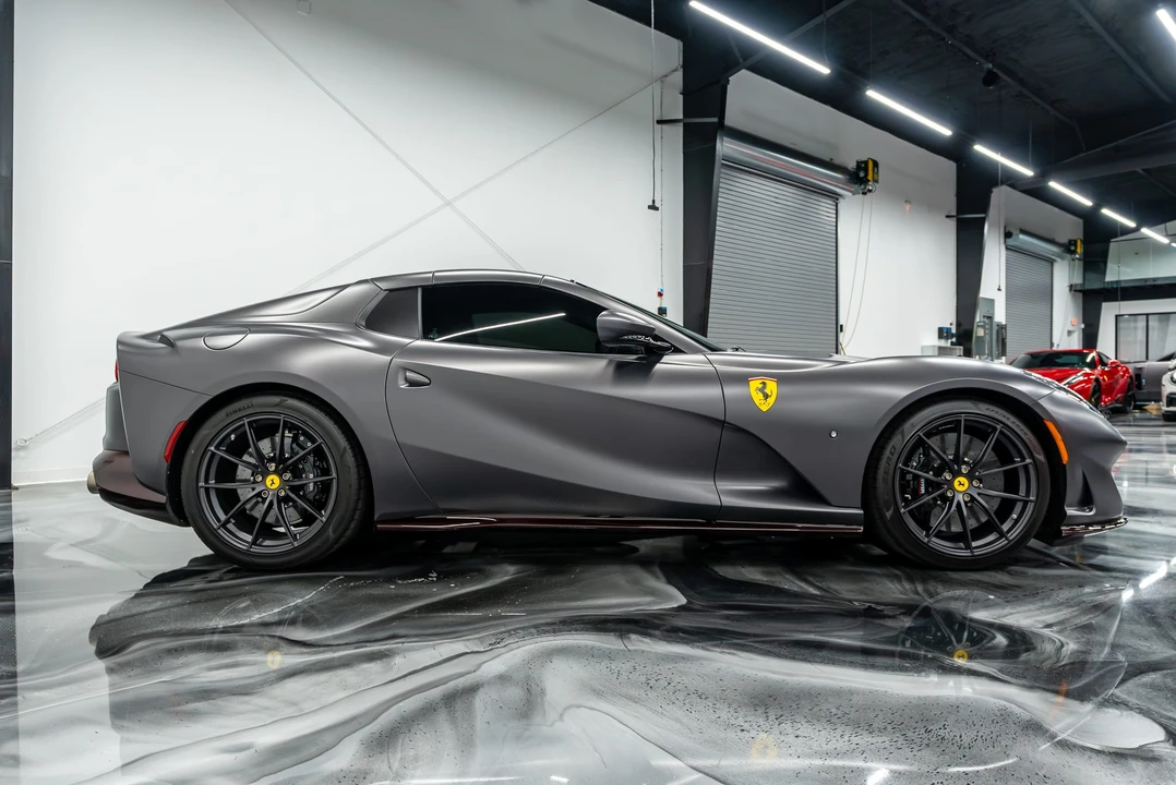 2021 Ferrari 812 GTS - Image 13 of 31