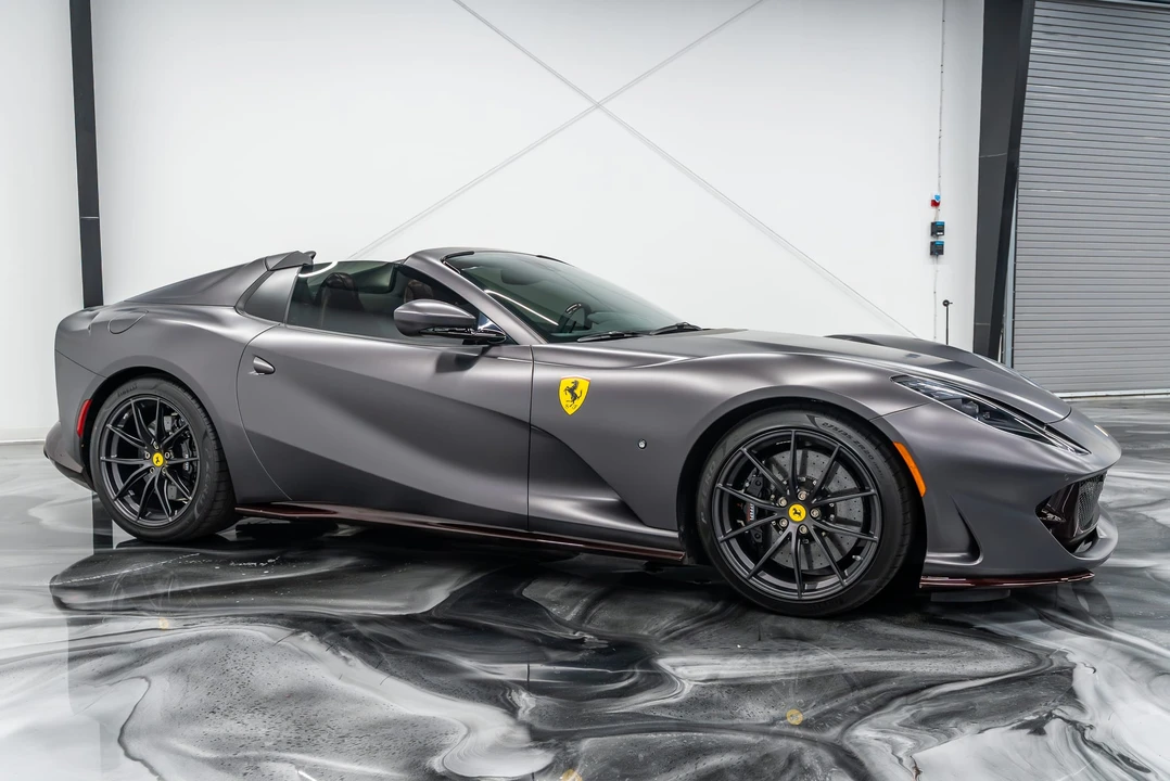 2021 Ferrari 812 GTS - Image 11 of 31