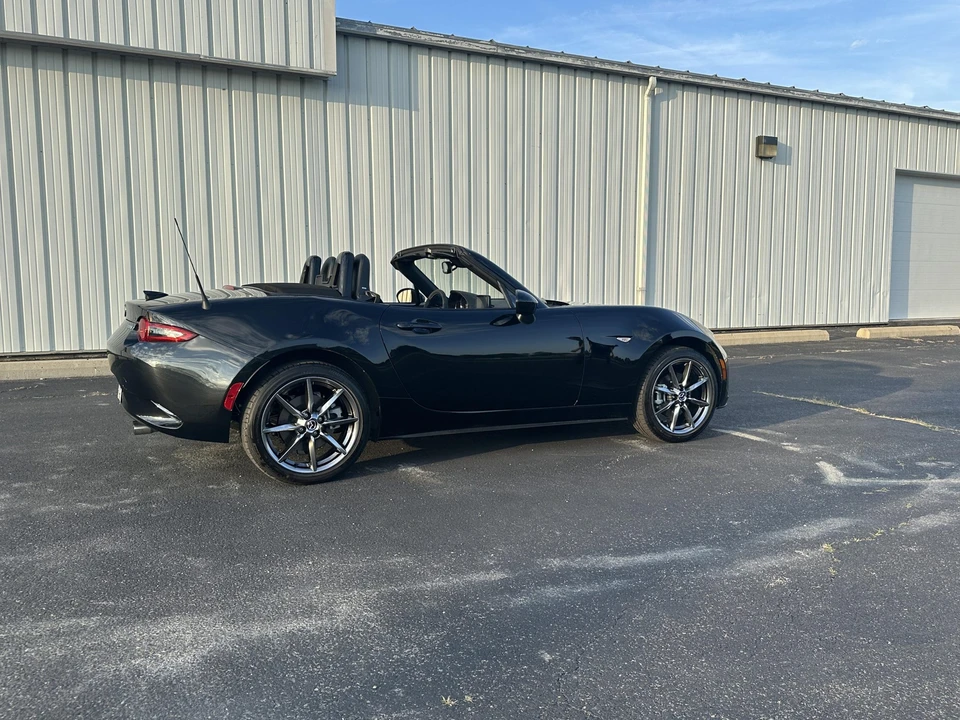 2021 Mazda ND MX-5 Miata - Image 18 of 31