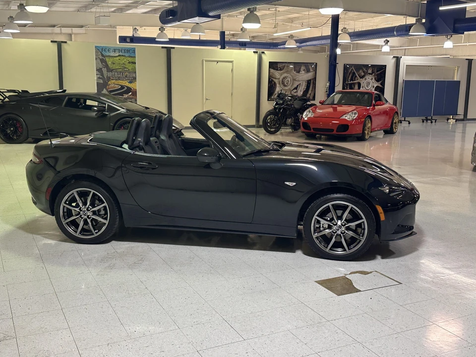 2021 Mazda ND MX-5 Miata - Image 15 of 31