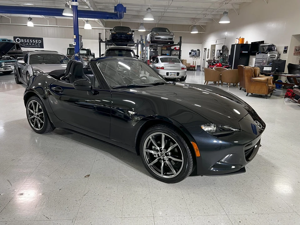 2021 Mazda ND MX-5 Miata - Image 14 of 31
