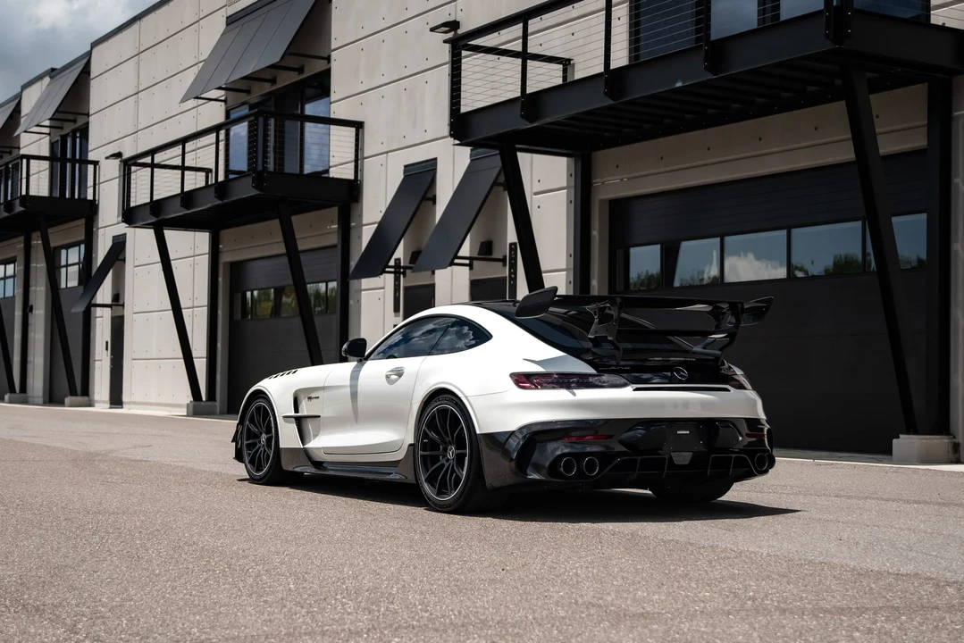 2021 Mercedes-Benz AMG GT Black Series - Image 16 of 31