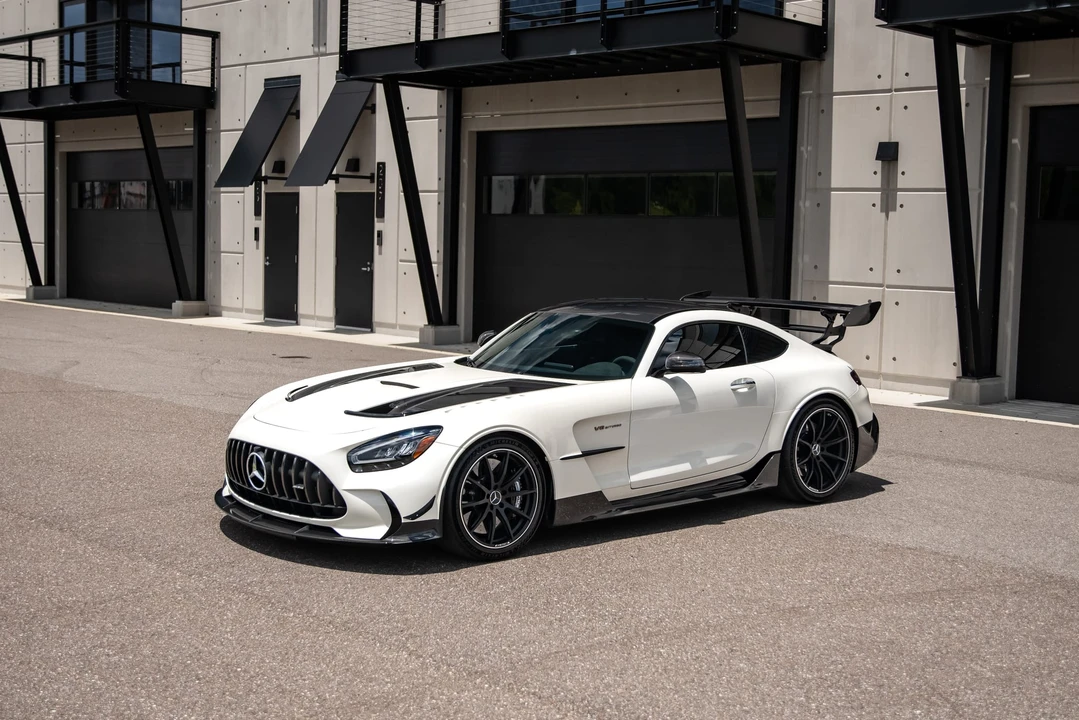 2021 Mercedes-Benz AMG GT Black Series - Image 2 of 31