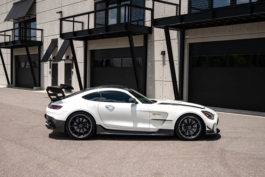 2021 Mercedes-Benz AMG GT Black Series - Image 9 of 31