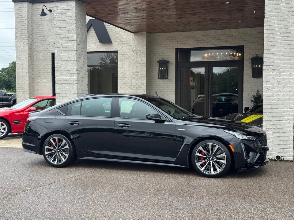2022 Cadillac CT5-V Blackwing - Image 9 of 31