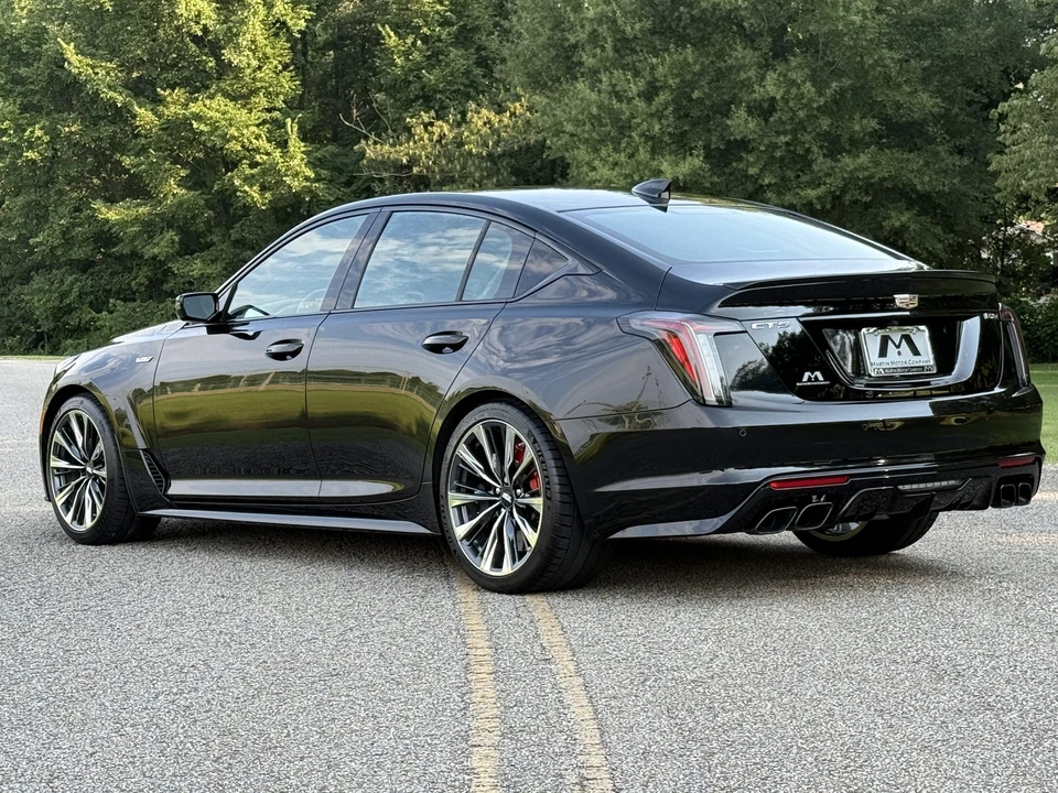 2022 Cadillac CT5-V Blackwing - Image 24 of 31