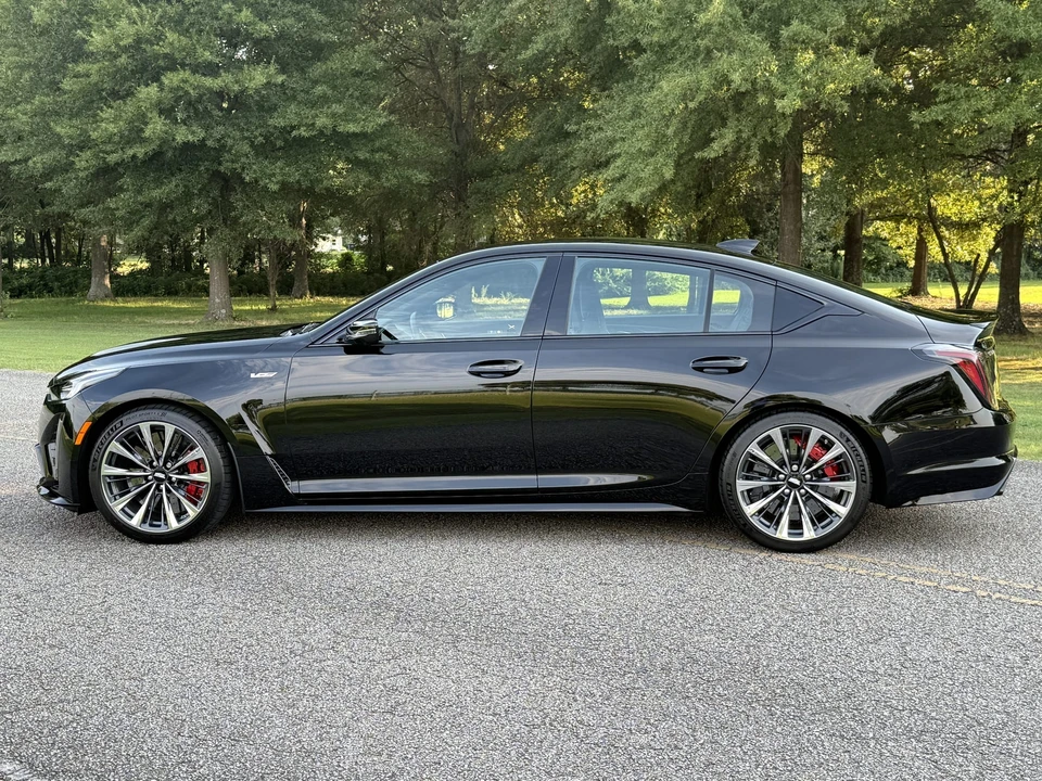 2022 Cadillac CT5-V Blackwing - Image 21 of 31