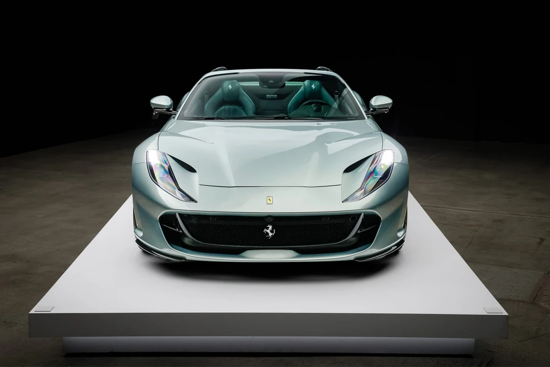 2022 Ferrari 812 GTS - Image 28 of 31