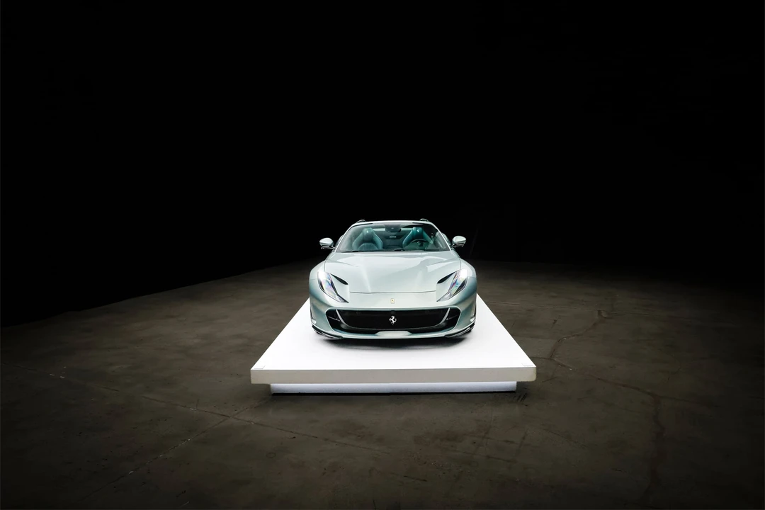 2022 Ferrari 812 GTS - Image 29 of 31