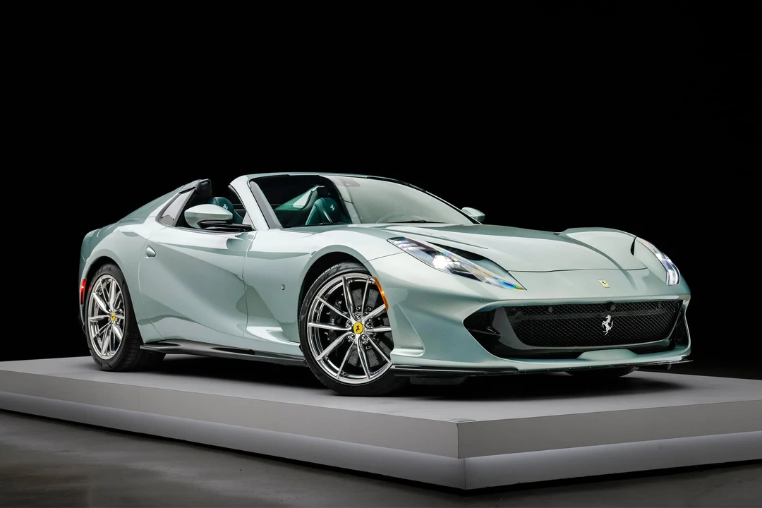 2022 Ferrari 812 GTS - Image 30 of 31