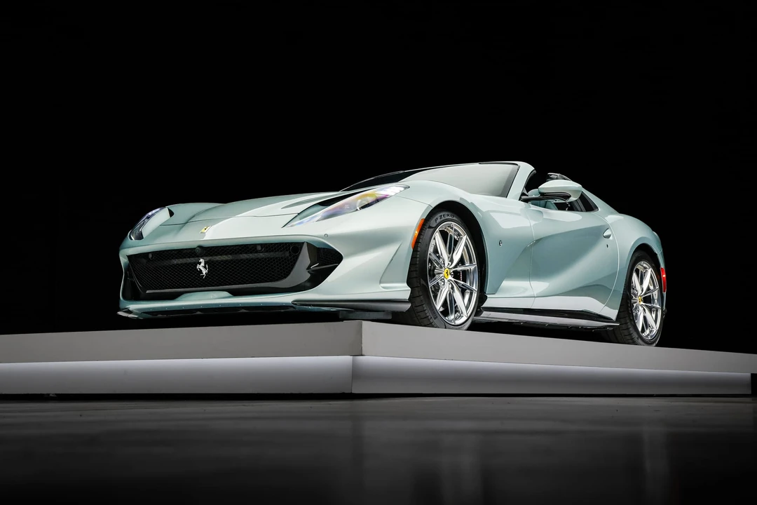 2022 Ferrari 812 GTS - Image 24 of 31