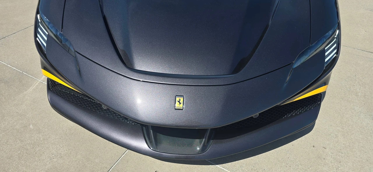2022 Ferrari SF90 Spider - Image 17 of 31