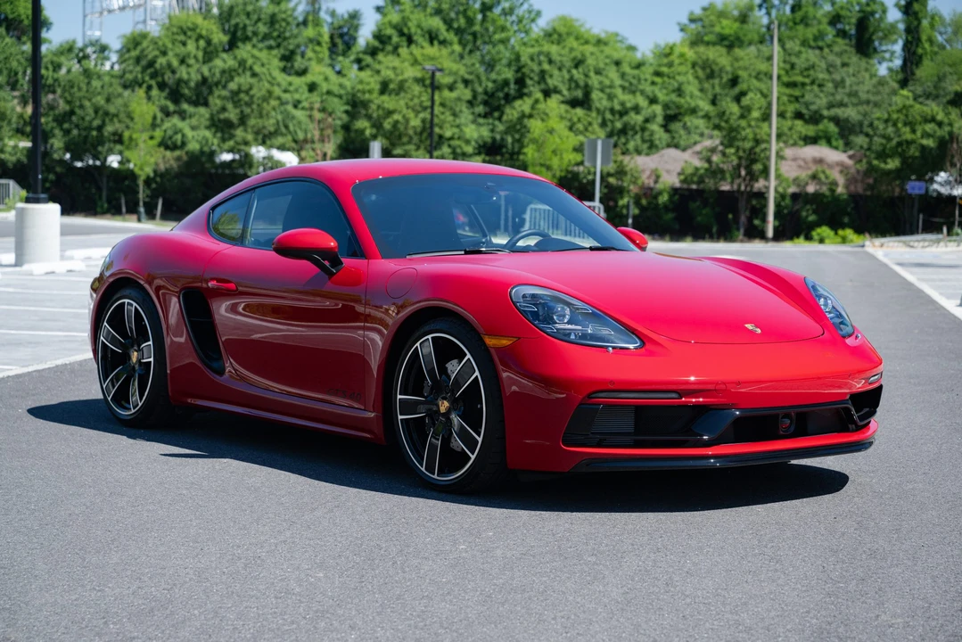 2022 Porsche 718 Cayman GTS 4.0 - Image 14 of 31