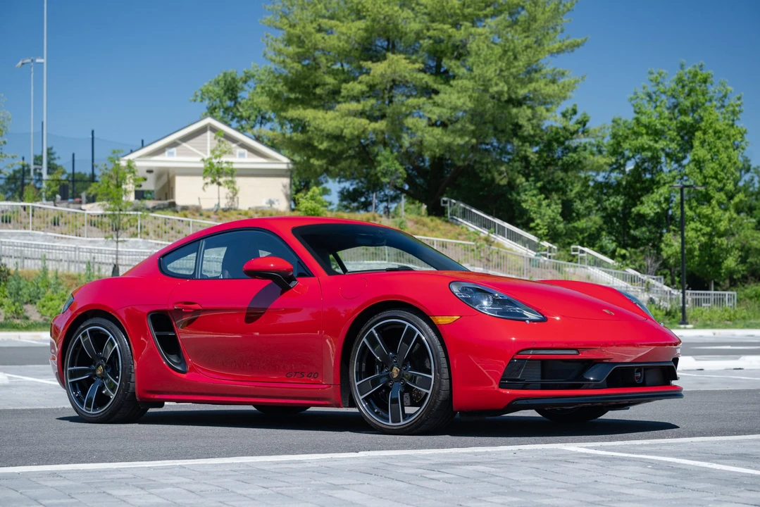 2022 Porsche 718 Cayman GTS 4.0 - Image 16 of 31