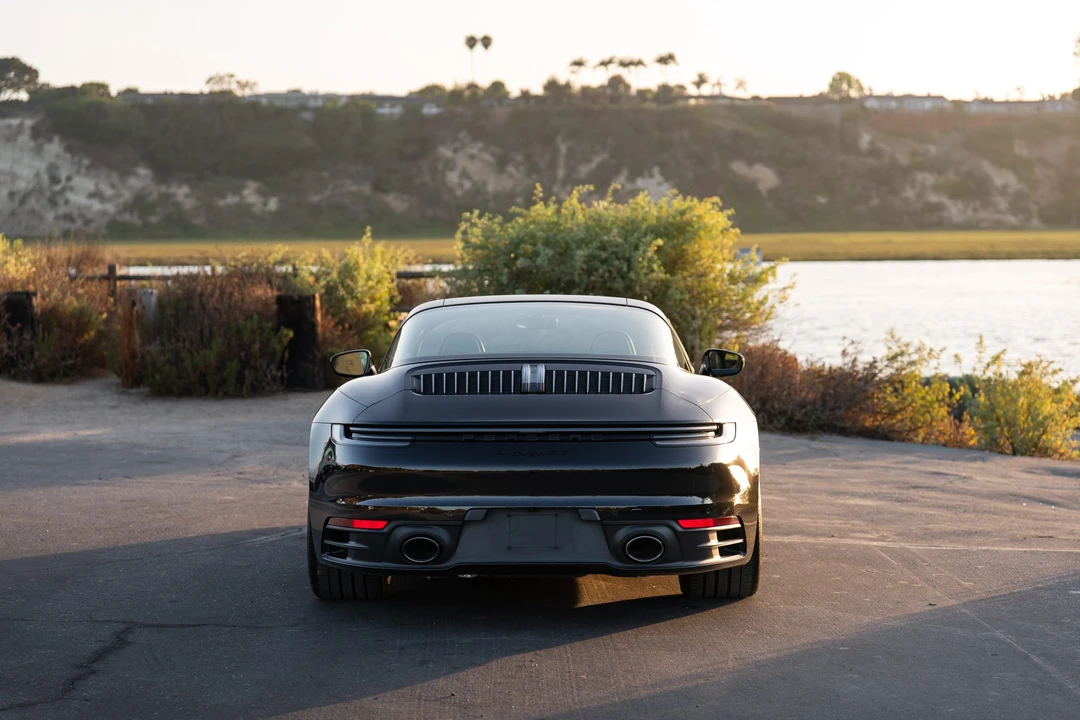 2022 Porsche 992 Targa 4 & 4S - Image 31 of 31