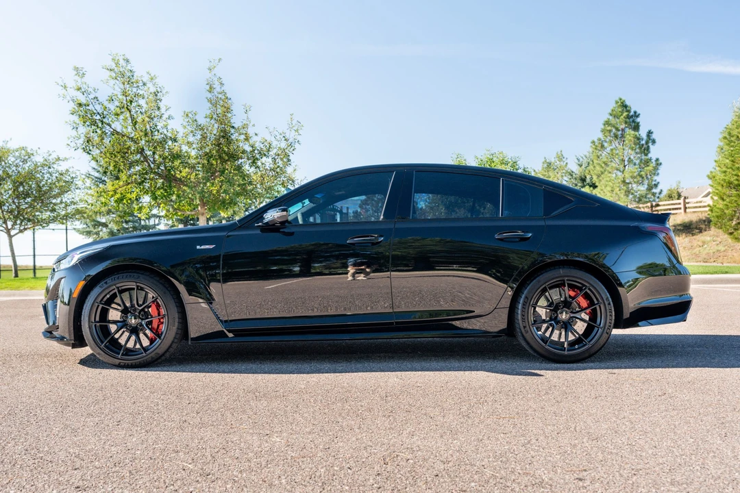 2023 Cadillac CT5-V - Image 8 of 31