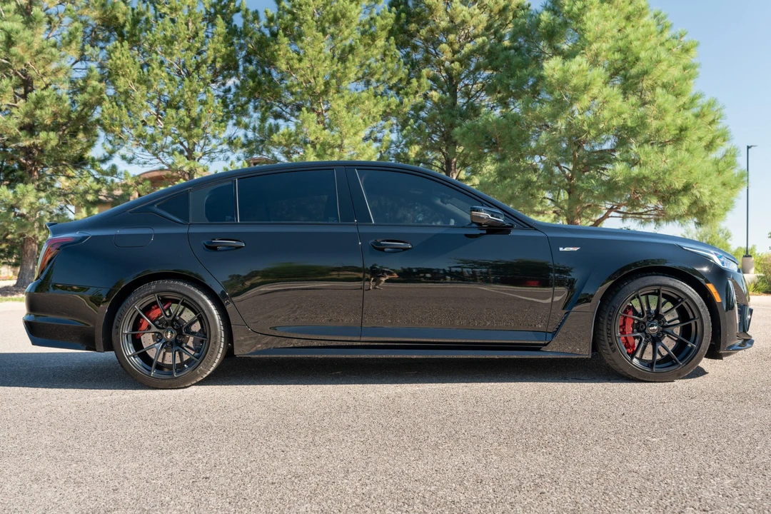 2023 Cadillac CT5-V - Image 4 of 31