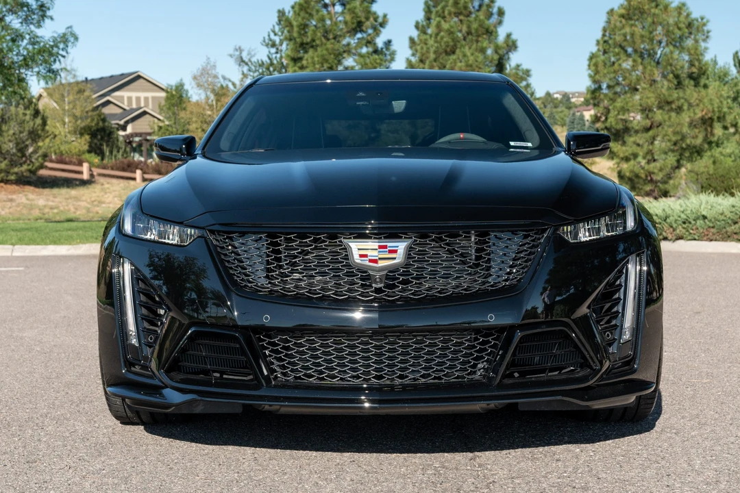2023 Cadillac CT5-V - Image 2 of 31