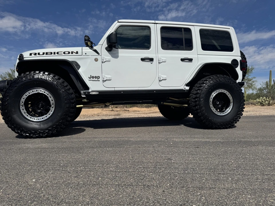 2022 Jeep JL Wrangler - Image 6 of 31