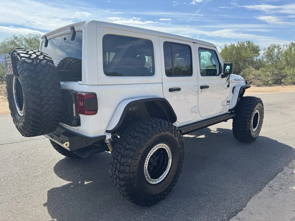 2022 Jeep JL Wrangler - Image 12 of 31