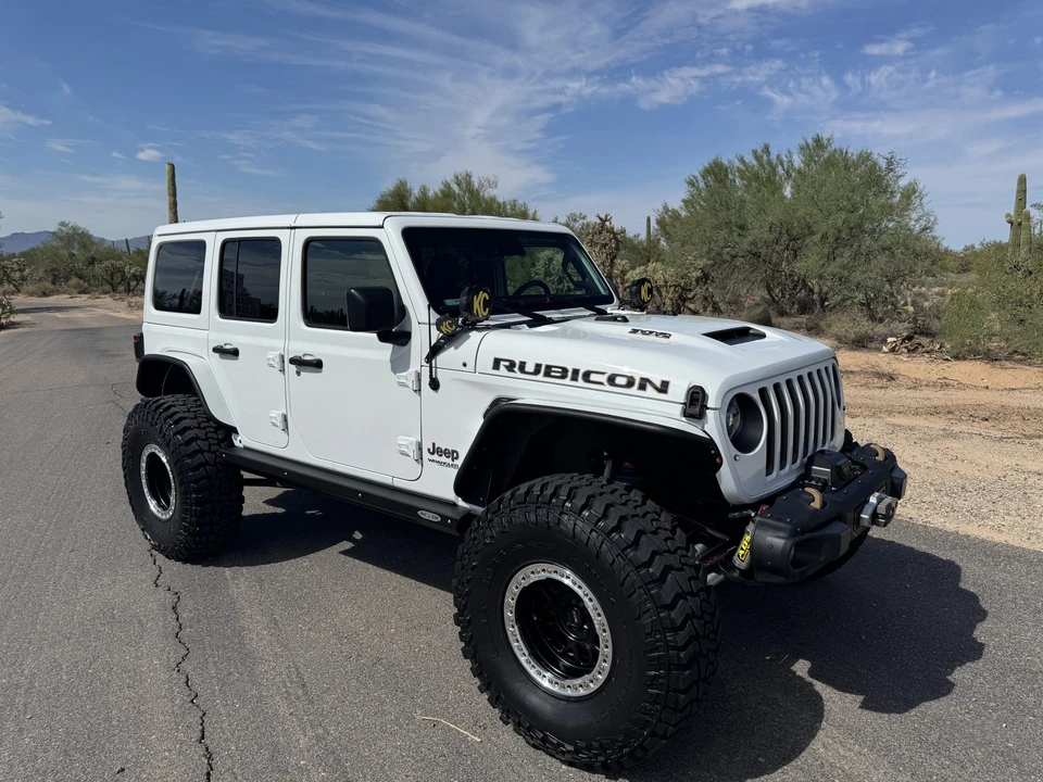 2022 Jeep JL Wrangler - Image 19 of 31