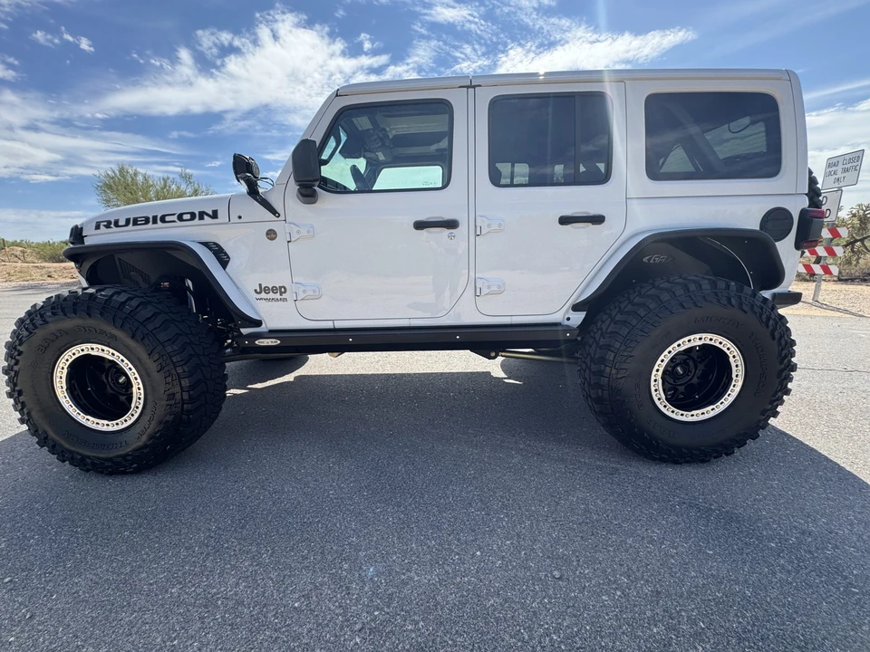 2022 Jeep JL Wrangler - Image 7 of 31