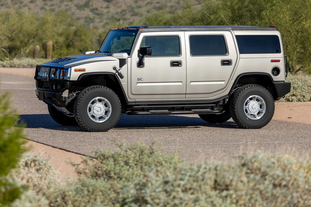 2004 Hummer Hummer H2 - Image 9 of 31