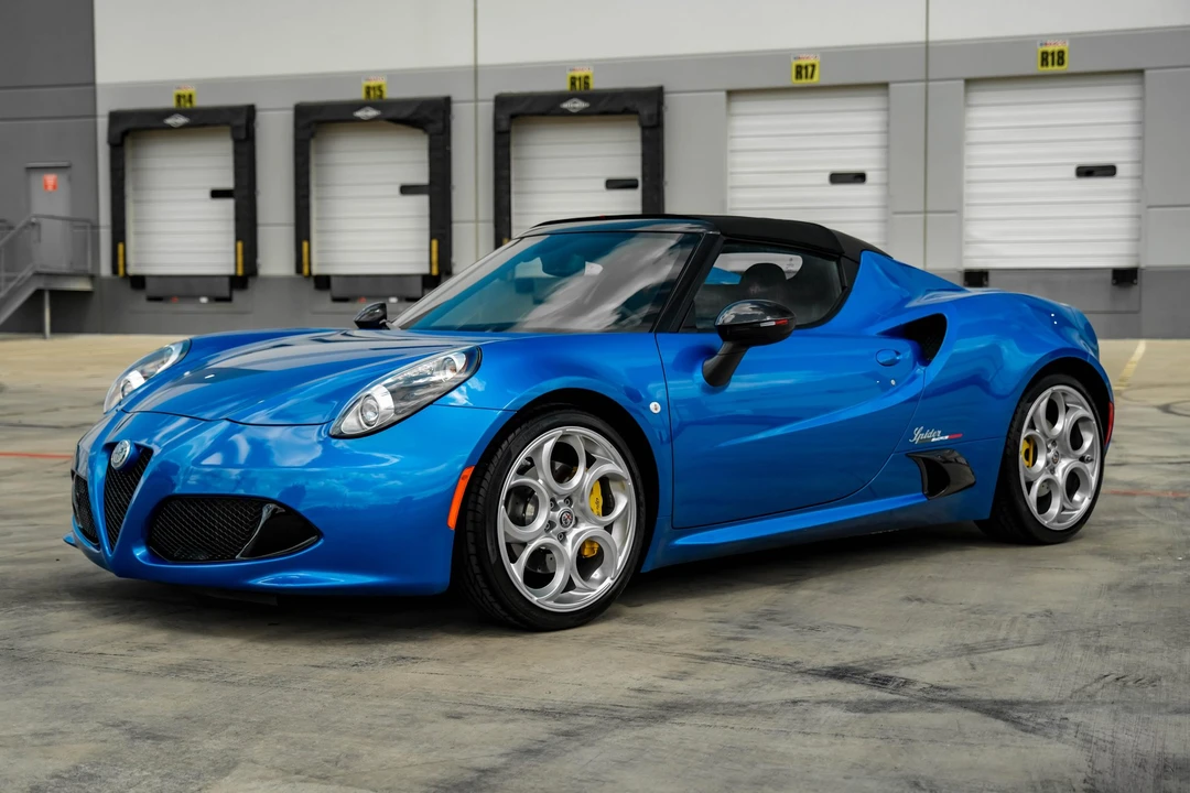 2020 Alfa Romeo 4C Spider - Image 2 of 31