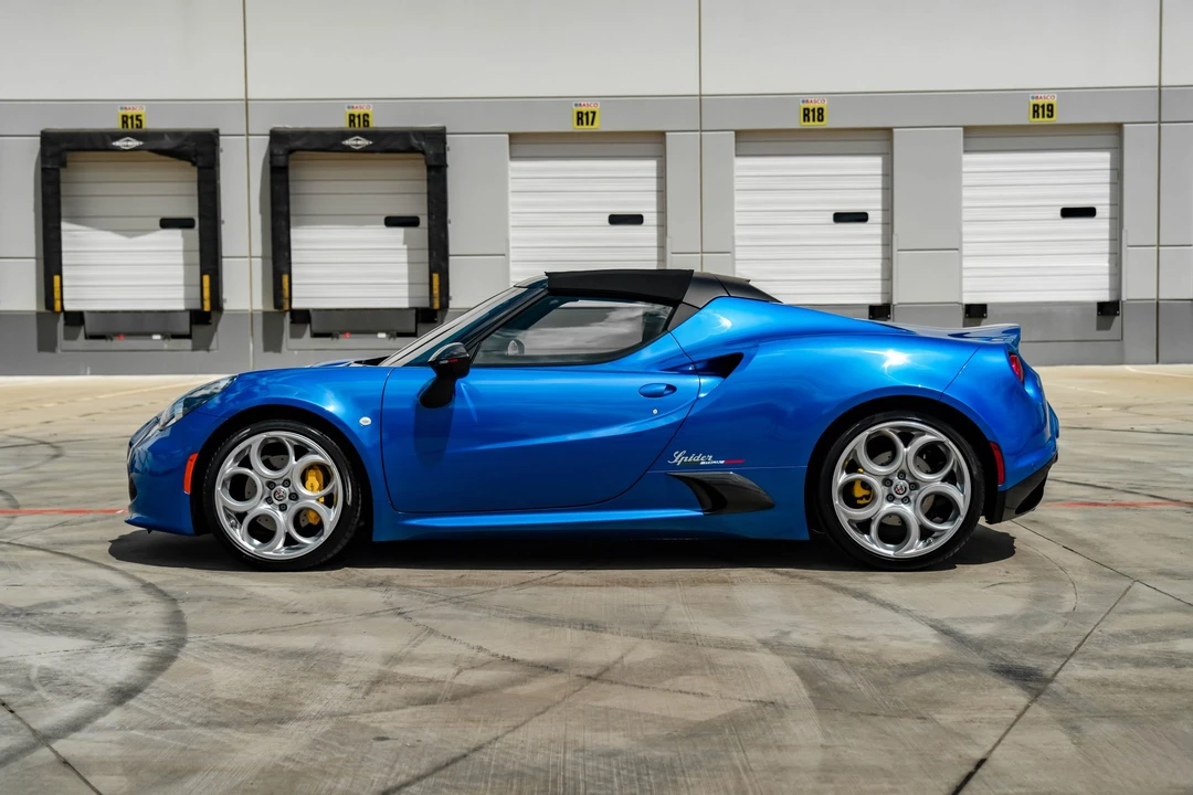 2020 Alfa Romeo 4C Spider - Image 20 of 31